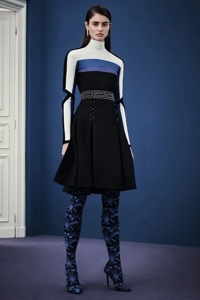 Look 12